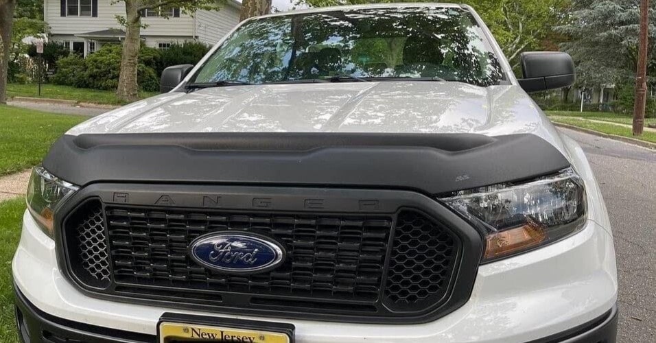 Дефлектор капота Aeroskin II для Ford Ranger (2019–2023), текстурированный чёрный Husky Liners — фото 3