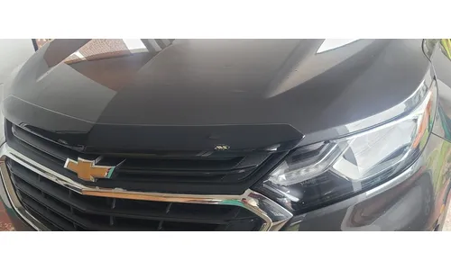 Дефлектор капота Aeroskin для Chevrolet Equinox (2018–2024), тёмно-дымчатый Husky Liners — фото 3