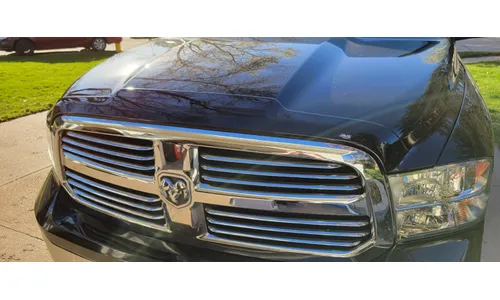 Дефлектор капота Aeroskin для Ram 1500 (2009–2018), 1500 Classic (2019–2024), тёмно-дымчатый Husky Liners — фото 6