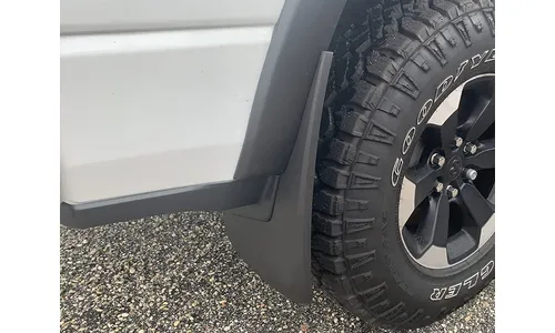 Брызговики задние Custom Molded для Ram 1500 (2019–2024), текстурированные чёрные Husky Liners — фото 5