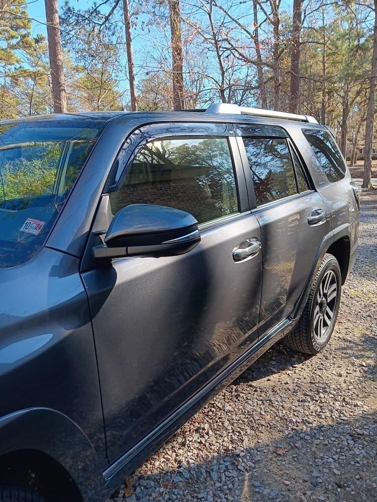 Дефлекторы боковых окон Low Profile Ventvisor для Toyota 4Runner V, тёмно-дымчатые Husky Liners — фото 3