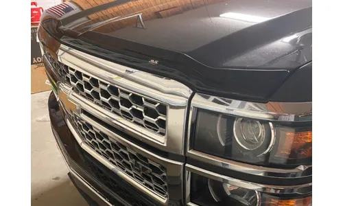 Дефлектор капота Aeroskin для Chevrolet Silverado 1500 (2014–2015), тёмно-дымчатый Husky Liners — фото 3