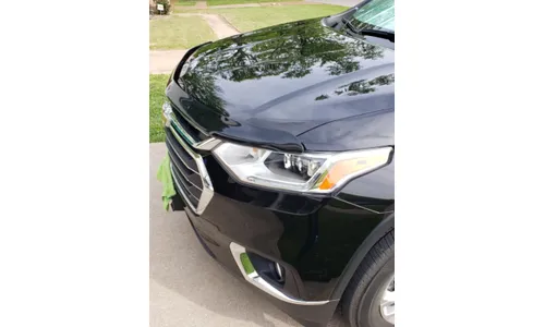 Дефлектор капота Hood Shield для Chevrolet Traverse (2018–2023), Traverse Limited (2024), средний профиль, тёмно-дымчатый Husky Liners — фото 4