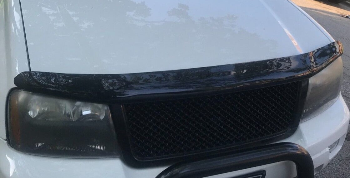 Дефлектор капота Hood Shield для Chevrolet Trailblazer (2002–2009), высокий профиль, тёмно-дымчатый Husky Liners — фото 3