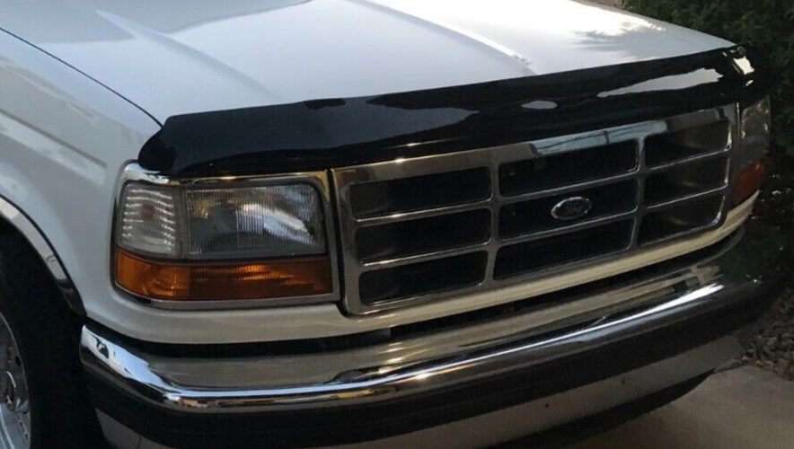 Дефлектор капота Hood Shield для Ford Bronco (1992–1996), F-150, F-250/F-350, высокий профиль, тёмно-дымчатый Husky Liners — фото 3