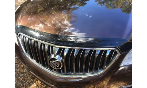 Дефлектор капота Aeroskin для Buick Enclave (2013–2017), тёмно-дымчатый Husky Liners — фото 1