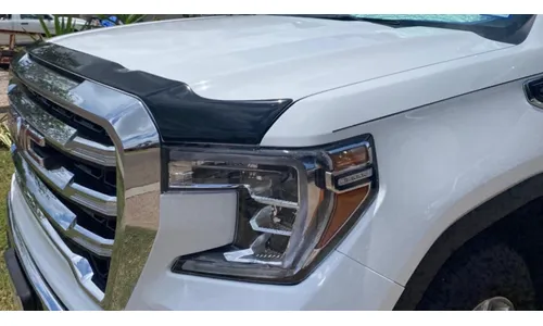 Дефлектор капота Aeroskin для GMC Sierra 1500 (2019–2026), тёмно-дымчатый Husky Liners — фото 1