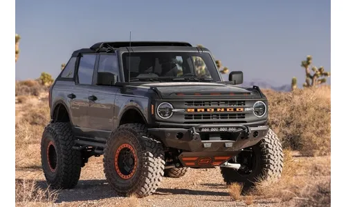 Дефлектор капота Aeroskin Lightshield PRO для Ford Bronco VI, матовый чёрный Husky Liners — фото 3
