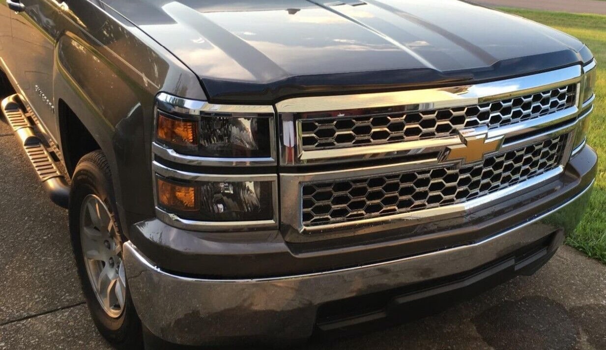 Дефлектор капота Aeroskin для Chevrolet Silverado 1500 (2014–2015), тёмно-дымчатый Husky Liners — фото 5