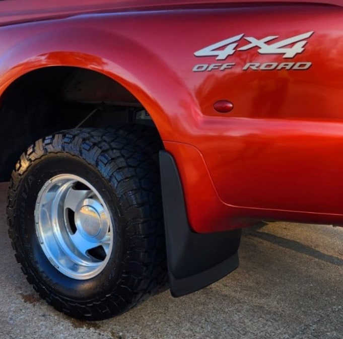 Брызговики задние Custom Molded для Ford F-350/F-450 (1999–2010), текстурированные чёрные Husky Liners — фото 3