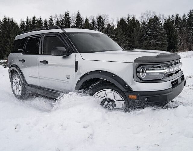 Дефлектор капота Aeroskin II для Ford Bronco Sport, текстурированный чёрный Husky Liners — фото 3