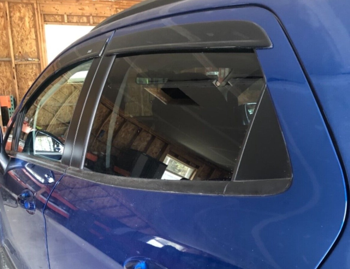 Дефлекторы боковых окон Low Profile Ventvisor для Ford EcoSport (2018–2022), тёмно-дымчатые Husky Liners — фото 4