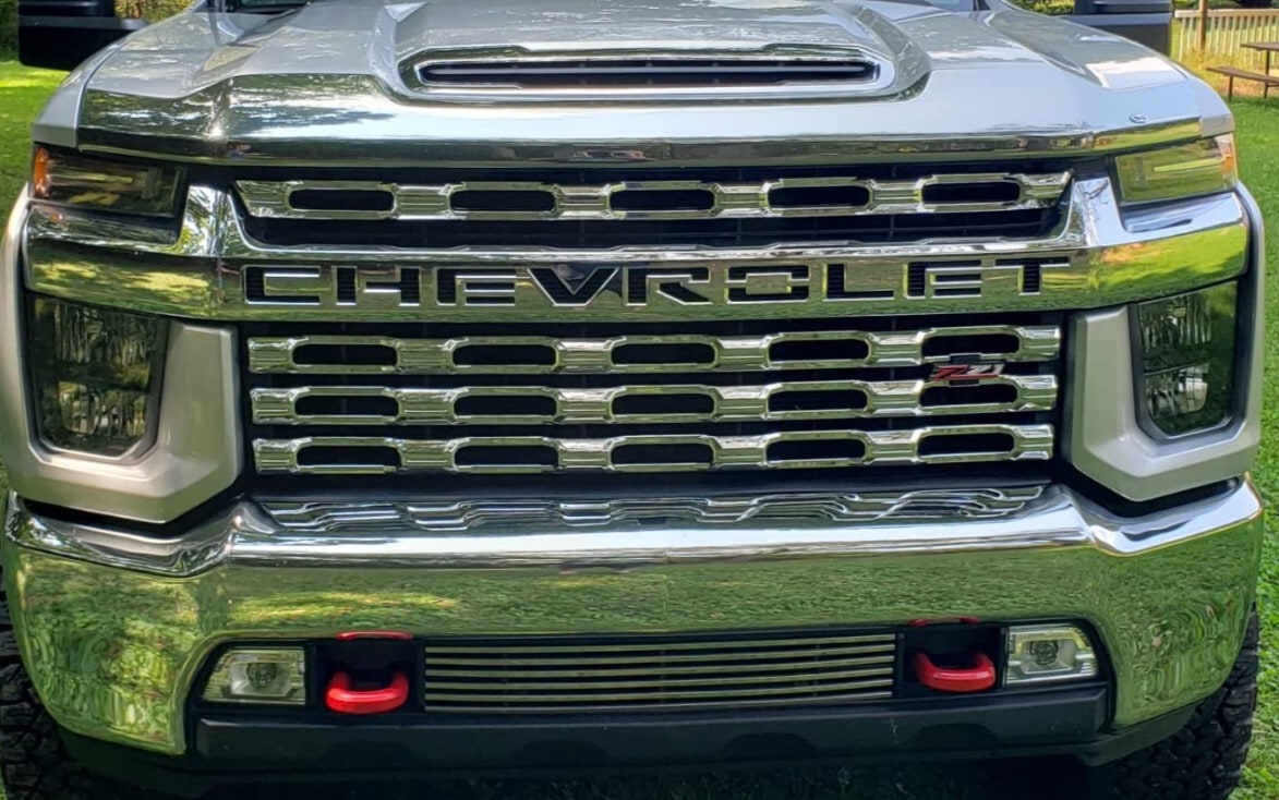 Дефлектор капота Aeroskin для Chevrolet Silverado 2500/3500 (2020–2026), хром Husky Liners — фото 3
