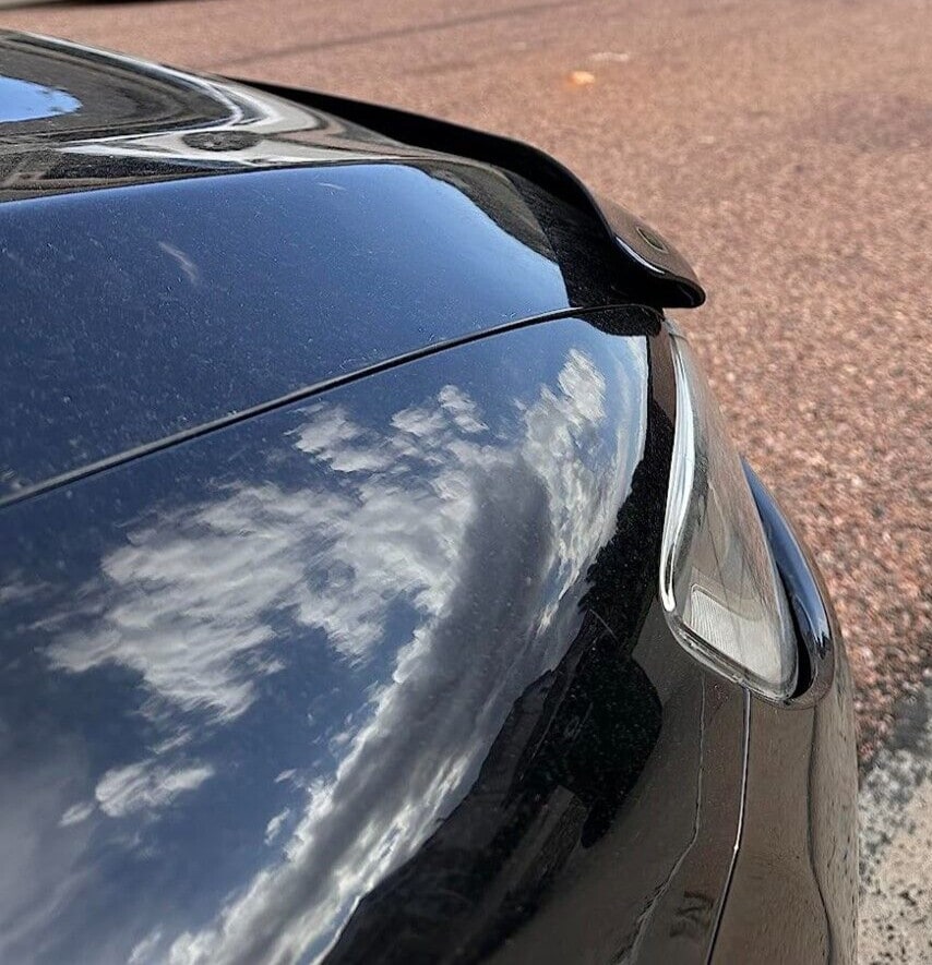 Дефлектор капота Hood Shield для Chrysler 200 (2015–2017), средний профиль, тёмно-дымчатый Husky Liners — фото 3