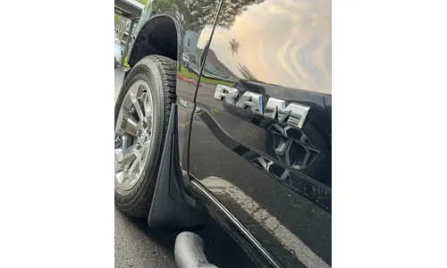Брызговики передние и задние Custom Molded для Ram 1500 (2019–2024), текстурированные чёрные Husky Liners — фото 3