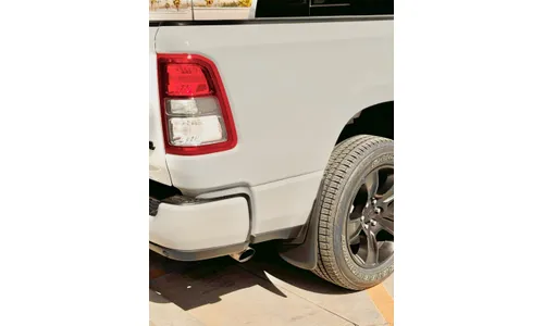 Брызговики передние и задние Custom Molded для Ram 1500 (2019–2024), текстурированные чёрные Husky Liners — фото 5