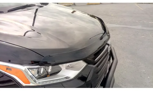 Дефлектор капота Hood Shield для Chevrolet Traverse (2018–2023), Traverse Limited (2024), средний профиль, тёмно-дымчатый Husky Liners — фото 7