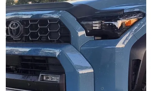 Дефлектор капота Aeroskin II для Toyota Tacoma IV, 4Runner (2025–2026), текстурированный чёрный Husky Liners — фото 1