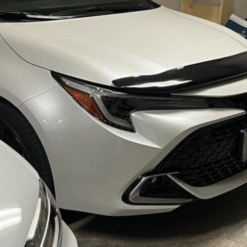 Дефлектор капота Hood Shield для Toyota Corolla (2020–2026), средний профиль, тёмно-дымчатый Husky Liners — фото 4