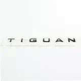 Шильдик Tiguan Volkswagen Tiguan 3 CT1 на крышку багажника, черный — фото 4