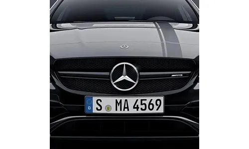 Черная глянцевая накладка решетки A 45 AMG Yellow Night Edition Mercedes-Benz A-Класс W176 — фото 4