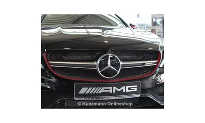 Комплект красных наклеек Edition 1 на решетку радиатора Mercedes-Benz C 63 AMG W205 — фото 1