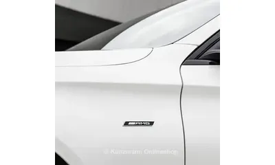 Комплект шильдиков AMG на крылья Mercedes-Benz C-Класс W205, 2 шт. — фото 1