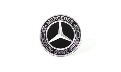 Эмблема на капот Mercedes-Benz, черная — фото 1