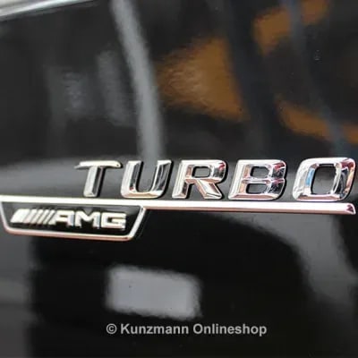 Шильдики Turbo Mercedes-AMG CLA 45 C117/X117 на крылья, хром на черном фоне, 2 шт. — фото 1
