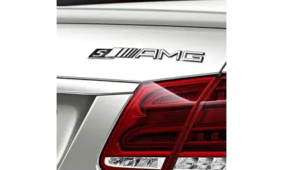 Шильдик S-model Mercedes-Benz E 63 AMG W212, хромированный на черном фоне — фото 1