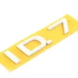 Белый шильдик ID.7 Volkswagen ID.7 на крышку багажника — фото 2