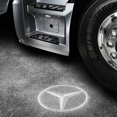 Светодиодный проектор подсветки Mercedes-Benz Actros / Arocs — фото 1